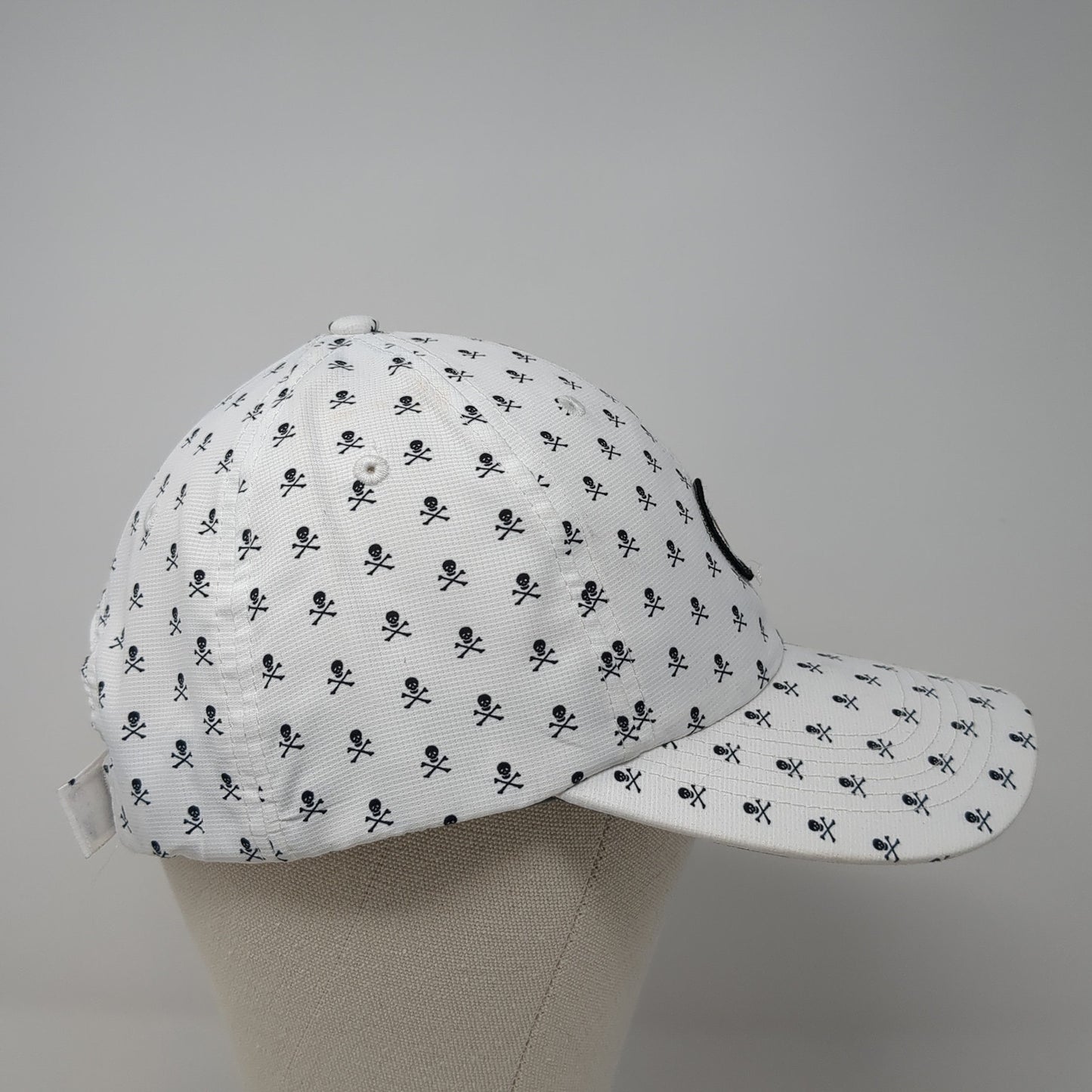 Skull & Crossbones Strapback Hat White One Size Adjustable Imperial