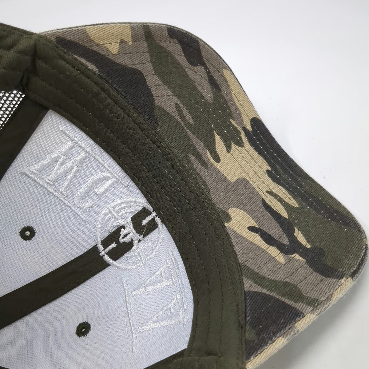 OTTO Trucker Hat Green One Size Camo Snapback WG AA Target Crosshair Crown