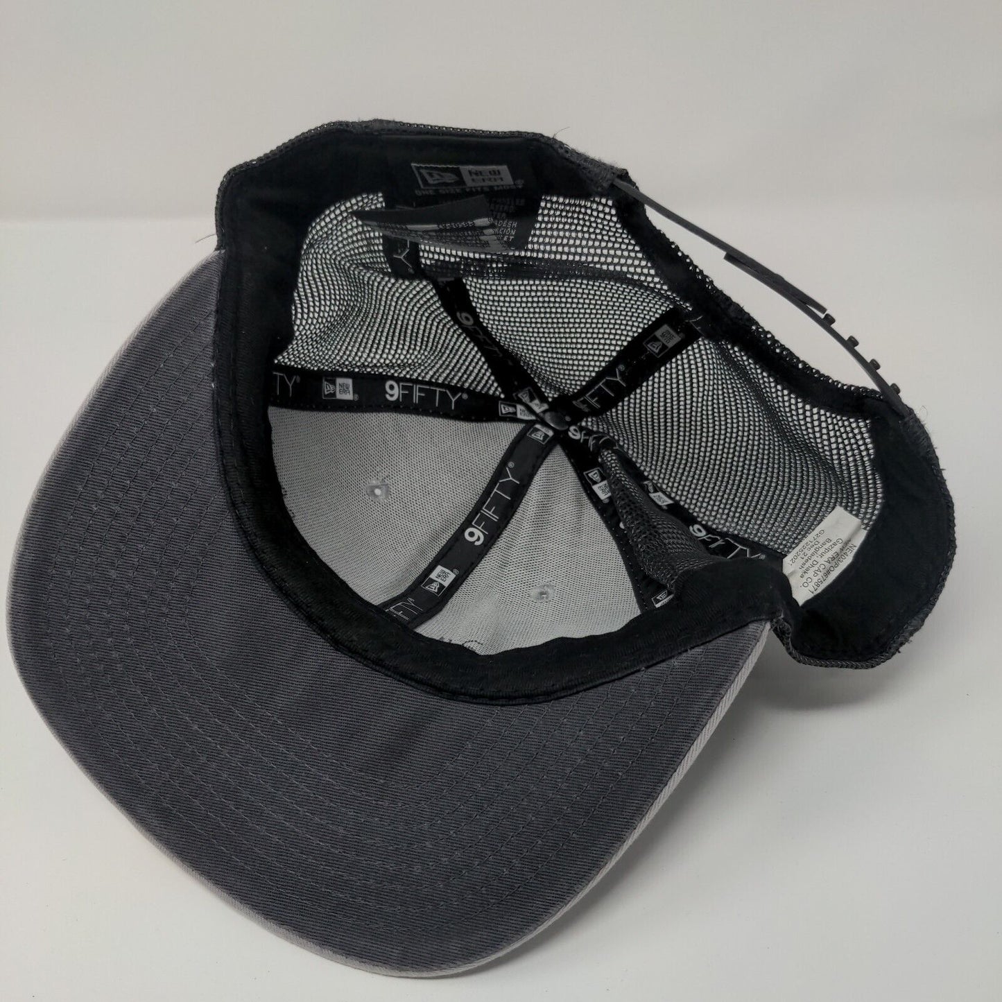 Campo & Poole Distributing Snapback Trucker Hat Gray OSFM Mesh Back New Era