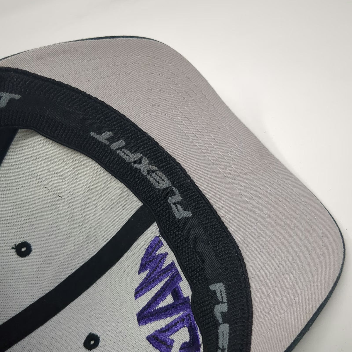 Mac Tools Baseball Cap Black XL Flexfit Hat Purple Embroidered Logo Mechanic