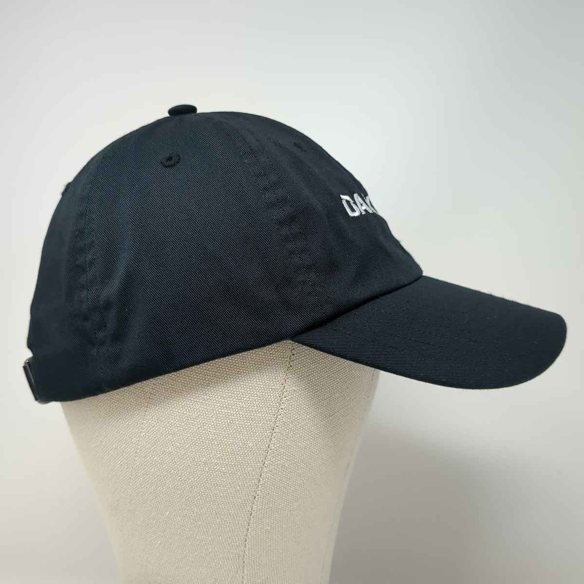 Under Armour Baseball Cap Black One Size Darktrace Embroidered Slideback Hat