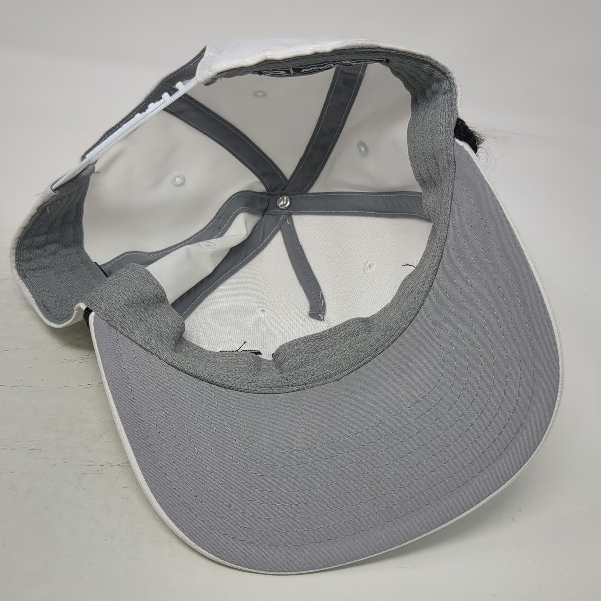 Richardson 5 Panel White One Size Snapback Rope Performance Howdy Graphic Hat