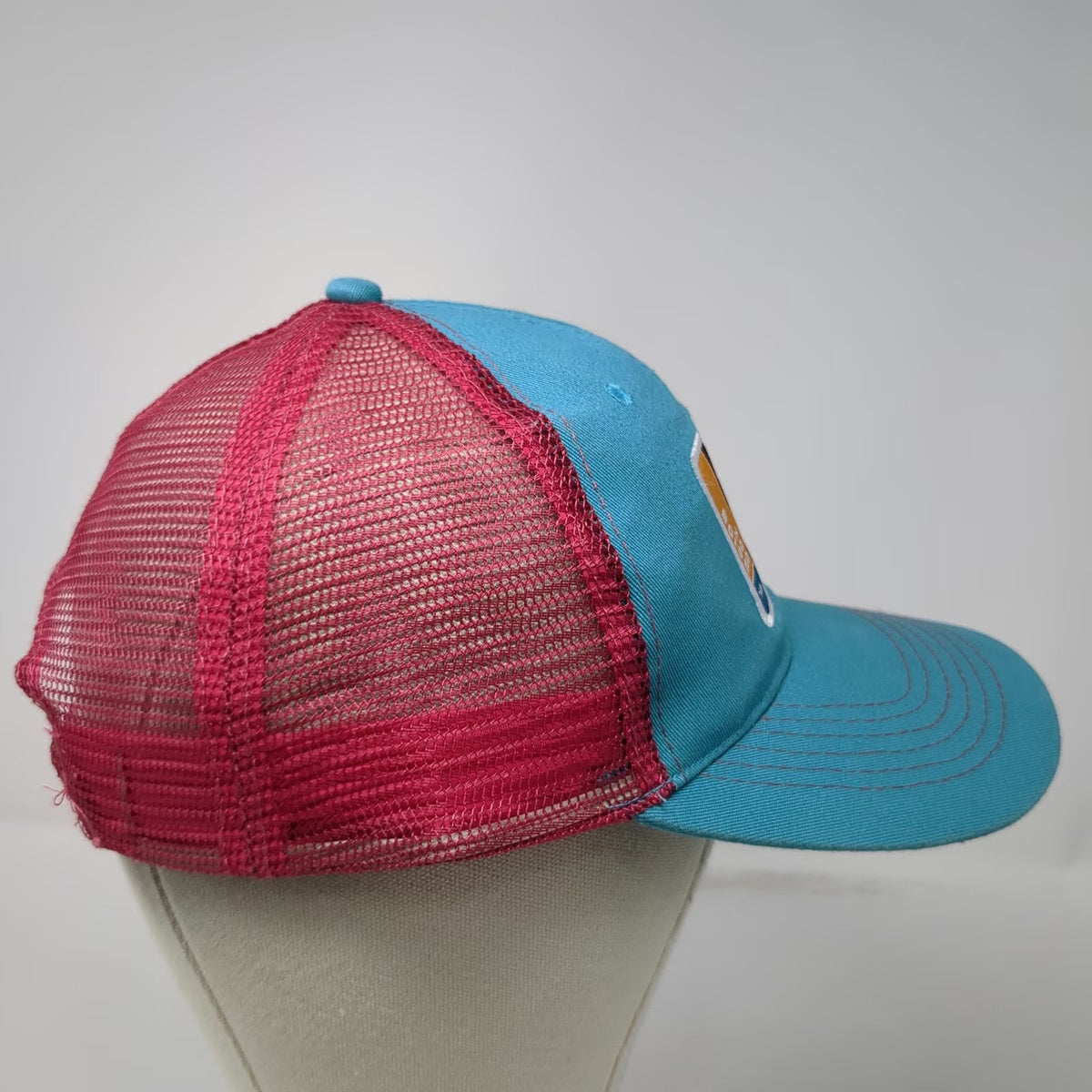 Rockville Trucker Hat Blue Pink One Size Zoo Boise Giraffe Mesh Snapback 1916