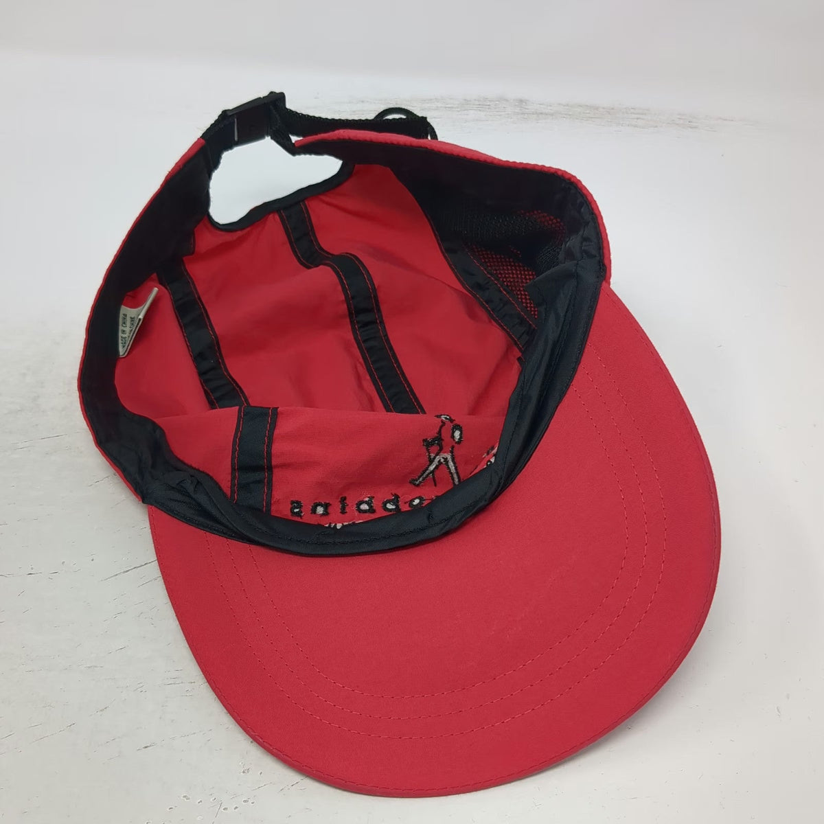 Royal Robbins 5 Panel Red Hat One Size Nylon Side Zipper Pocket Strapback Hiking
