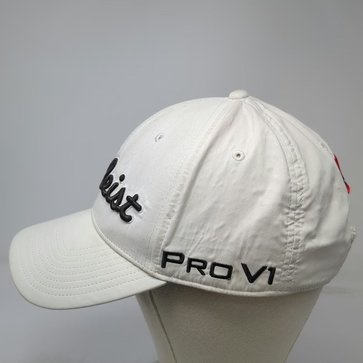 Titleist Baseball Cap White One Size Pro V1 FootJoy Performance Golf Hat