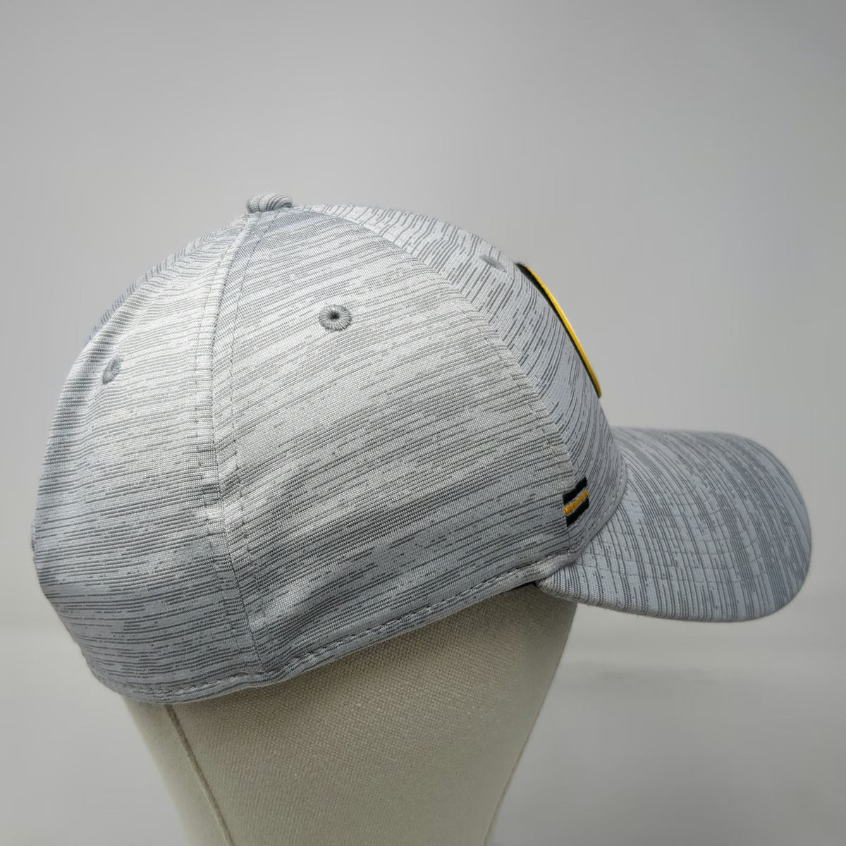 Pittsburgh Steelers NFL New Era Cap Gray Black Yellow M Stretch Fit 39THIRTY