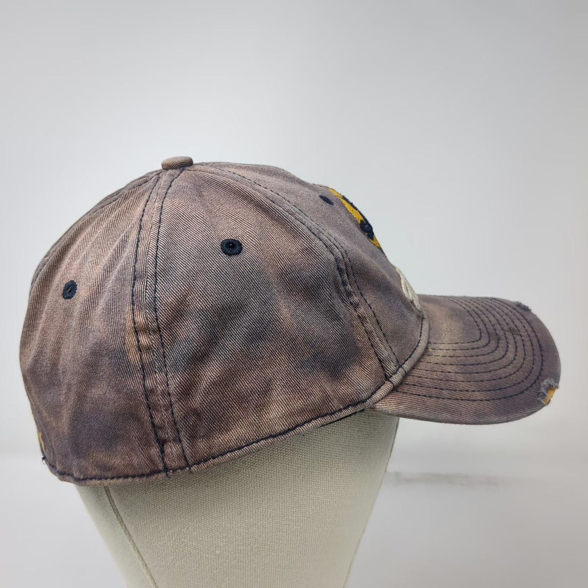 A-Flex Baseball Cap Blue One Size Budweiser King of Beers Stretch Fit Crown Hat