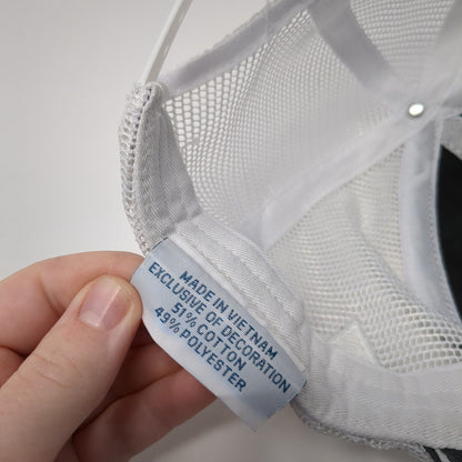 FENDT Agri-Service Snapback Trucker Hat Gray One Size Adjustable Mesh Back Halo