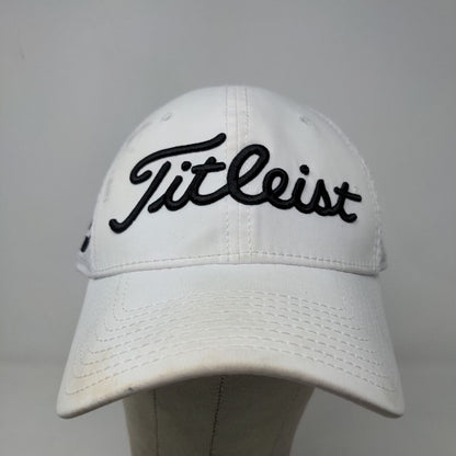 Titleist Men's Fitted Hat White Size M/L Embroidered Pro V1 Logo