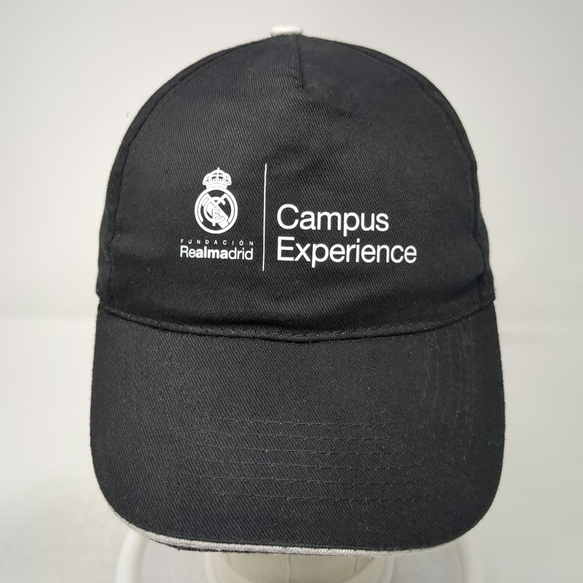 Mkt Real Madrid Soccer 5 Panel Black Hat One Size OS Campus Experience Strapback