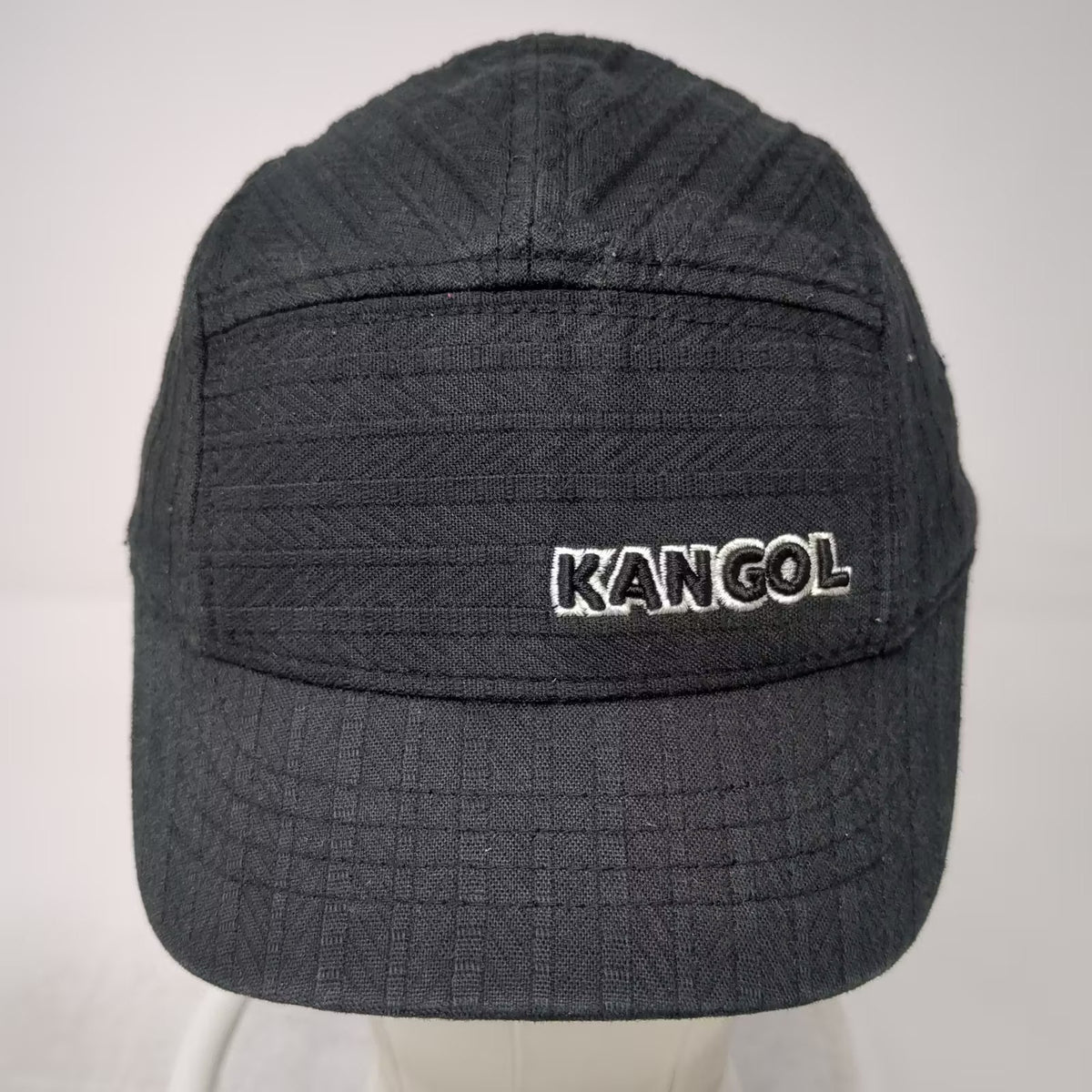 Kangol 5 Panel Black Hat M Fitted Flexfit Embroidered Logo Textured Fabric