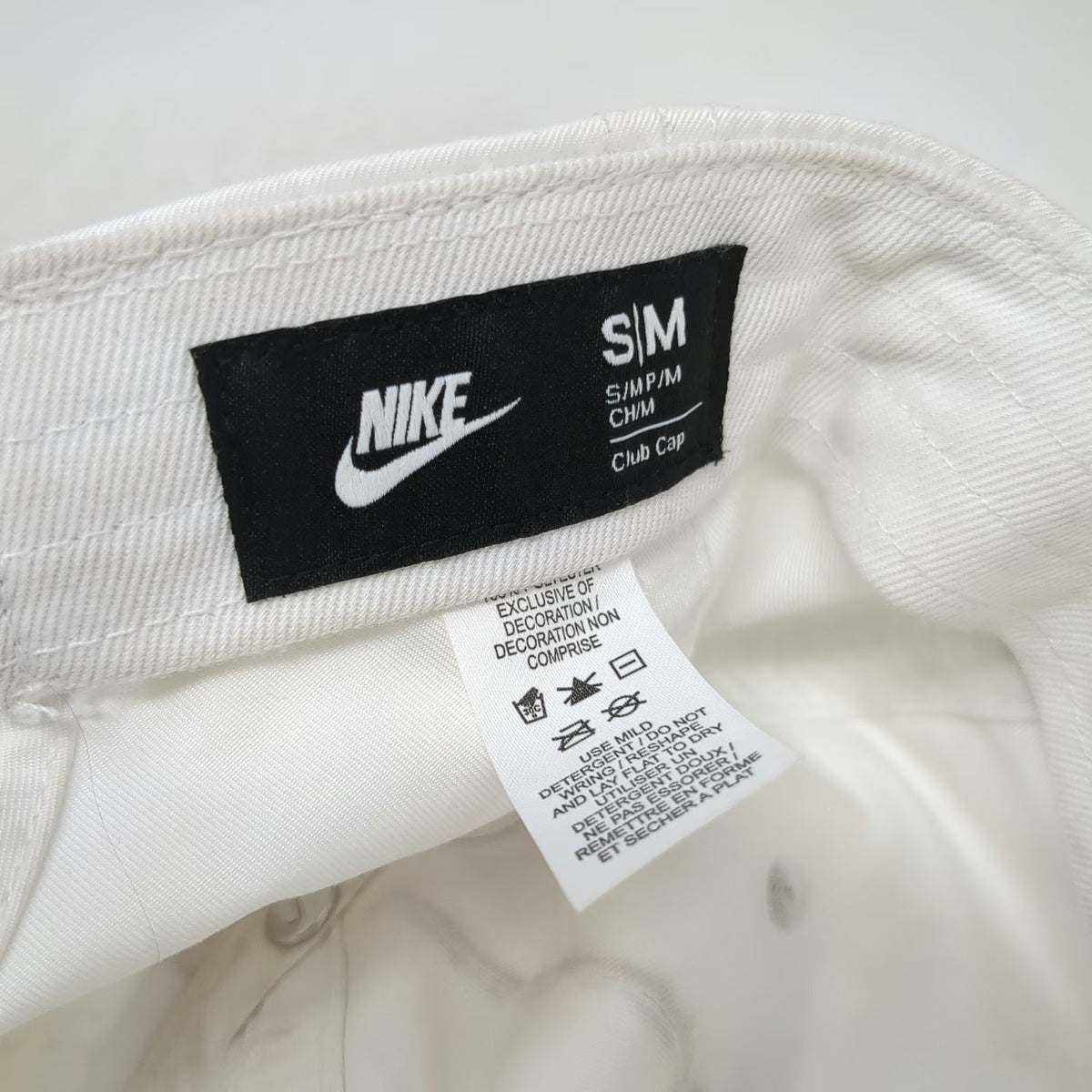 Nike Baseball Cap White M Black Swoosh Logo Adjustable Slideback Polyester Hat