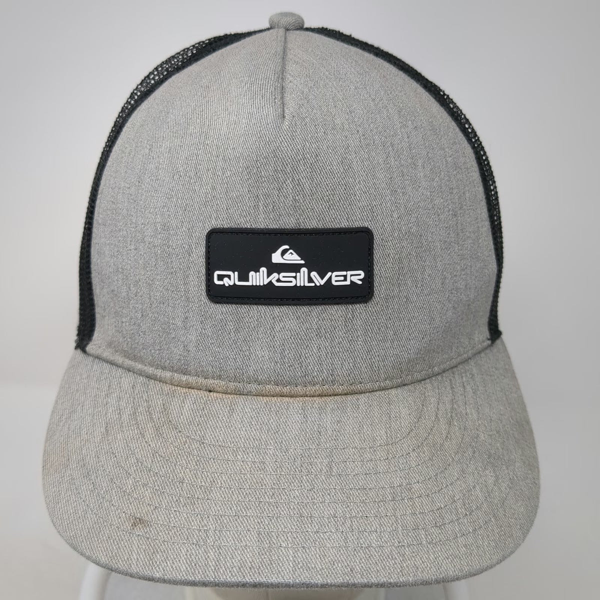 Quiksilver Trucker Hat Gray Black One Size Snapback Mesh Front Logo Patch