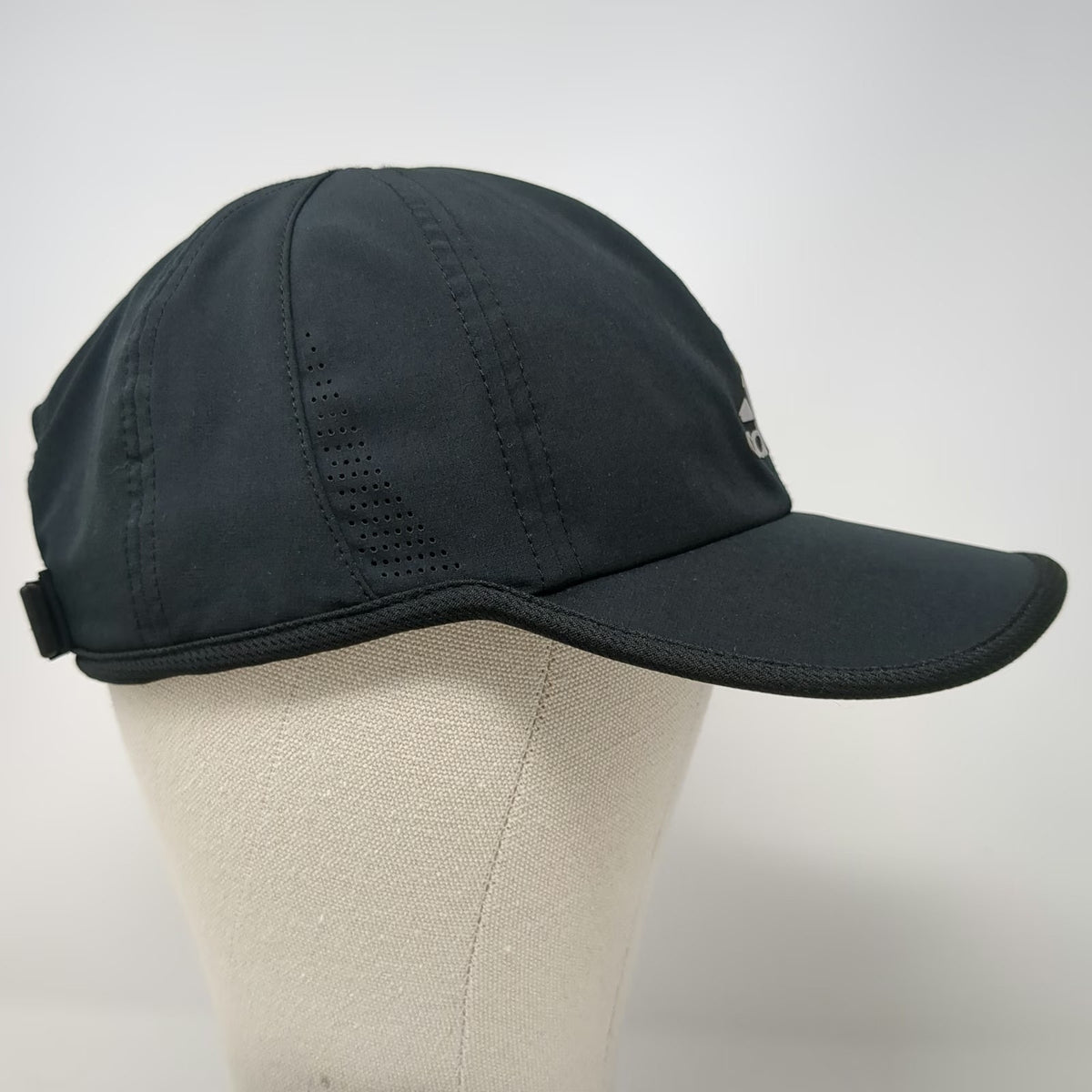 Adidas Baseball Cap Black OSFM AEROREADY Performance Lightweight Strapback Hat