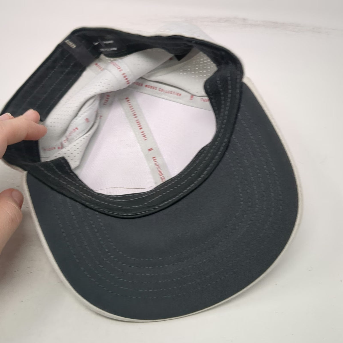 Nike Baseball Cap Gray L Tiger Woods TW Logo Dri-Fit ADV Perforated Legacy91 Hat