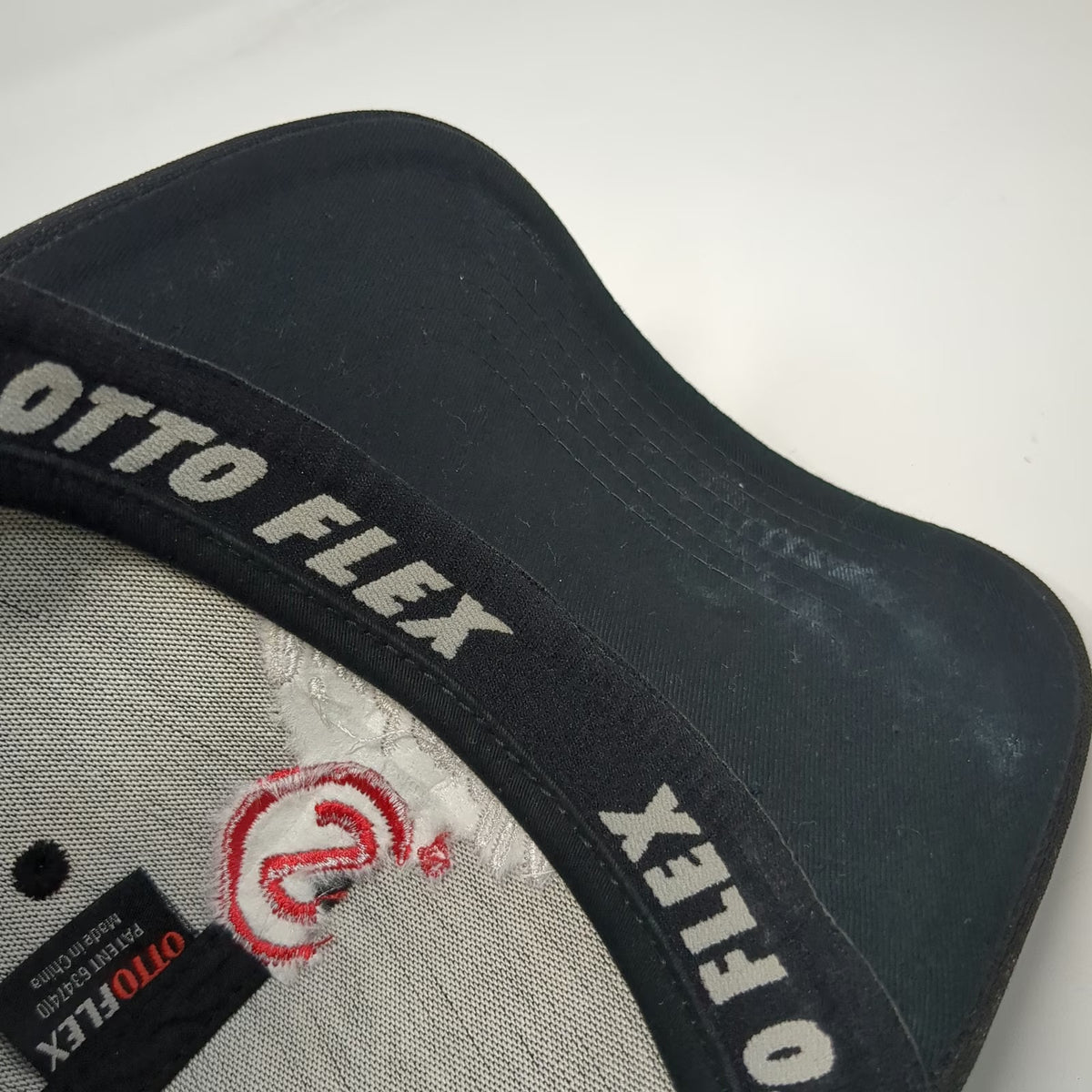 Otto Baseball Cap Black M Cinderella Story 9 Crown Flexible Fit Embroidered Hat