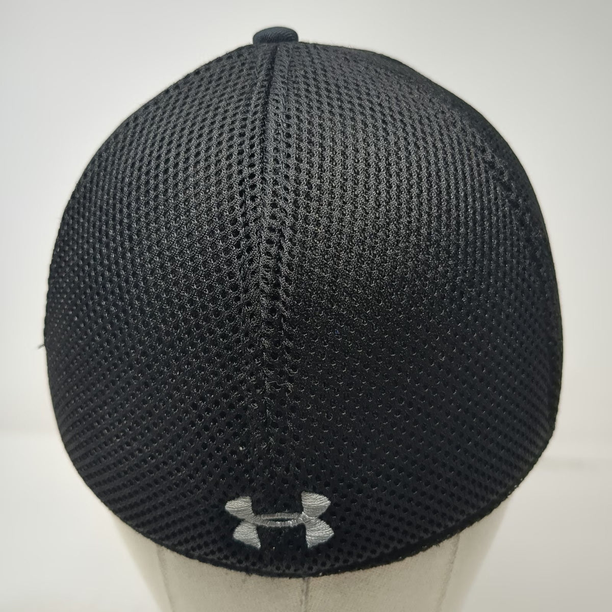 Under Armour Baseball Cap Black L Mesh Back Stretch Fit UA Golf Logo Curved Hat