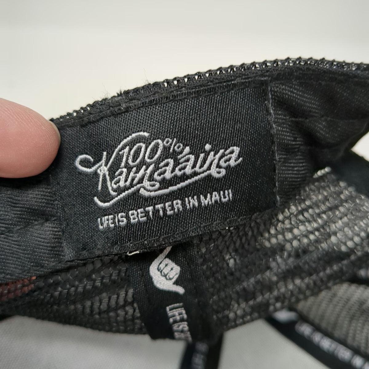 100% Kamaaina Trucker Hat Black One Size Maui Hawaii Islands 808 Mesh Snapback