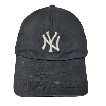 New Era Men's Slideback Hat Black OSFM Embroidered New York Yankees Logo