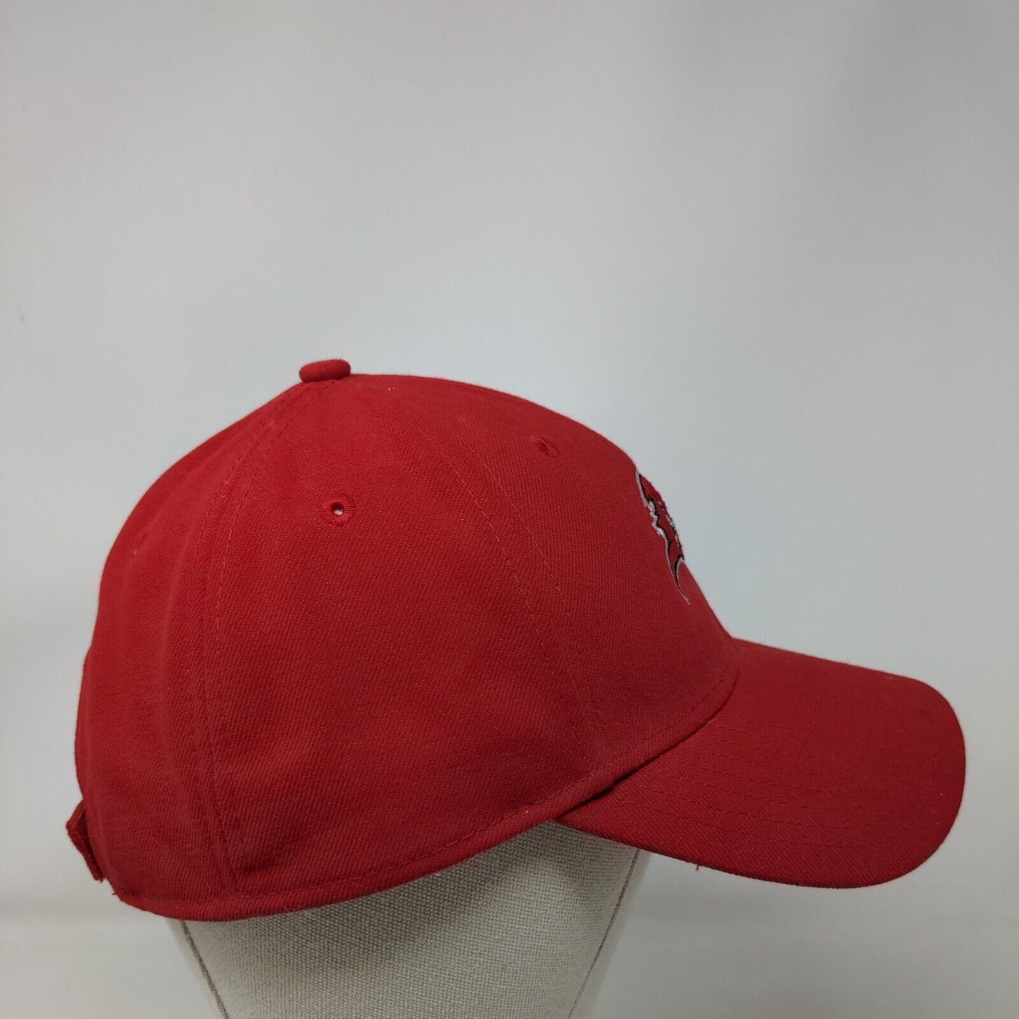 New Era NFL Strapback Tampa Bay Buccaneers Hat Red Embroidered Logo
