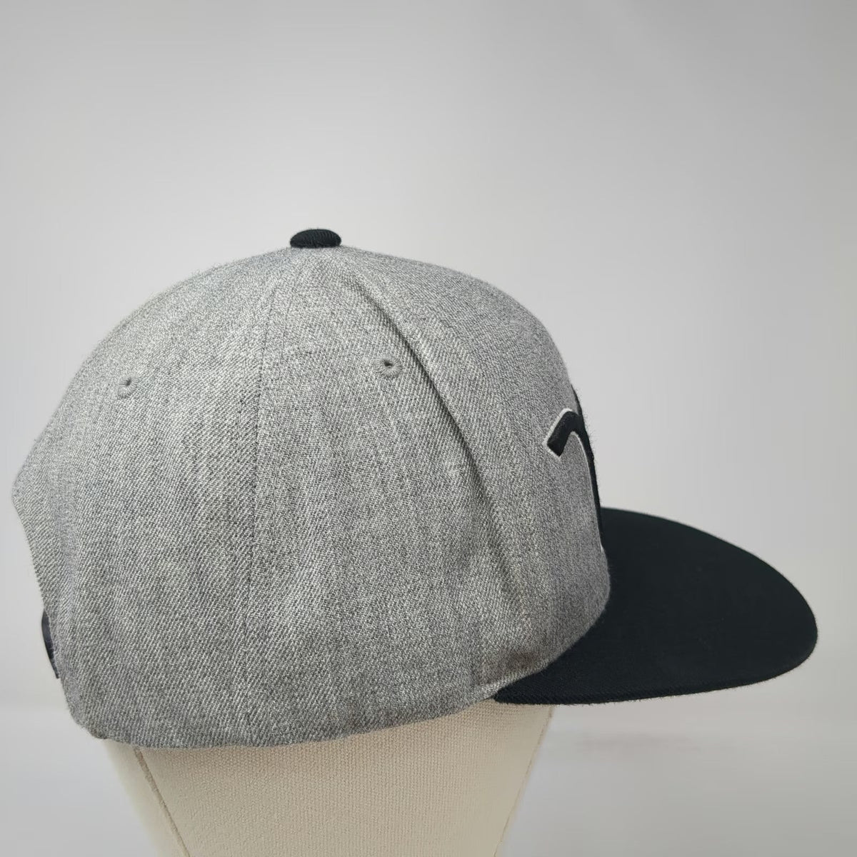 Vans Snapback Gray Black White One Size Flat Bill Off The Wall Script Logo Hat