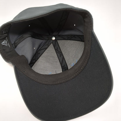 Media 7 Fitted Hat Gray S/M Flexfit Bond Vented Holes 6 Panel Flexfit Delta