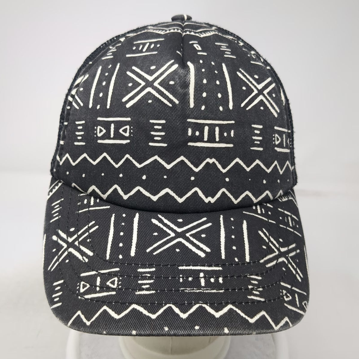 Billabong Trucker Hat Black One Size Snapback Mesh Tribal Geometric Pattern