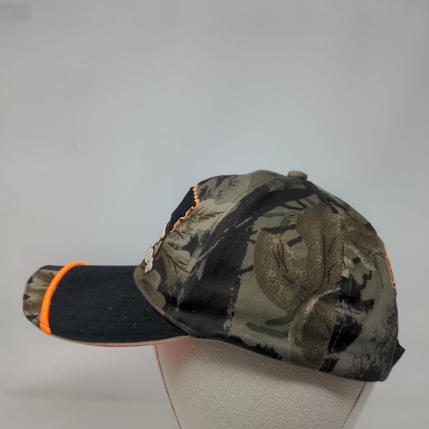 Git-R-Done Deer Hunter Strapback Hat Camouflage One Size Embroidered Rope Cotton