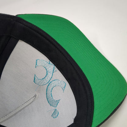 Yupoong 5 Panel Black Hat OSFM Latitude 90 Snapback Flat Brim Green Underbill