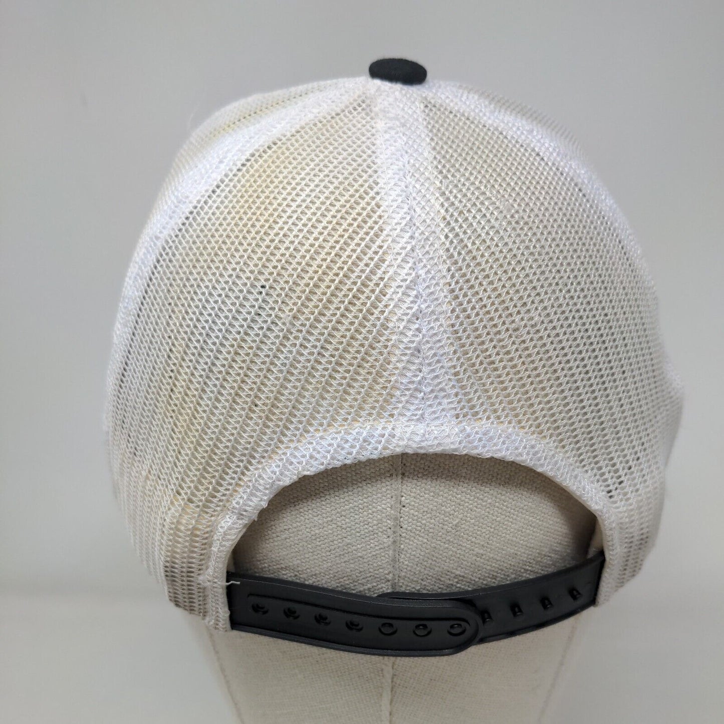 Desafio Santa Cruz Snapback Mesh Back Trucker Hat Black One Size Tami