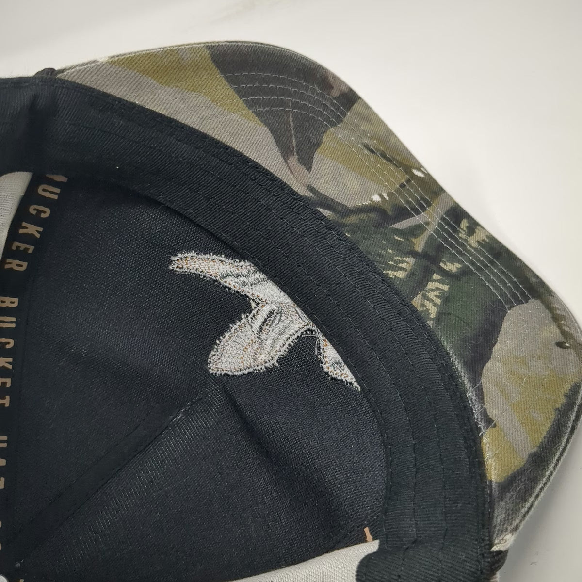 Mucker Bucket 5 Panel Green One Size Hat Duck Camo Rope Snapback Outdoor Hunting
