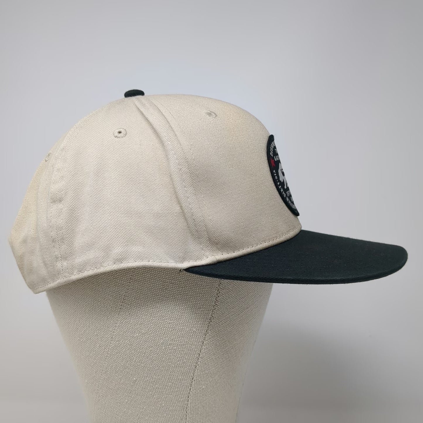 Vans Snapback Beige Black Gray One Size California Bear Patch Off The Wall Hat