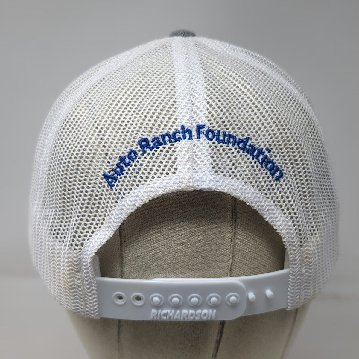 Richardson Trucker Hat Blue Gray White One Size Auto Ranch Foundation Snapback