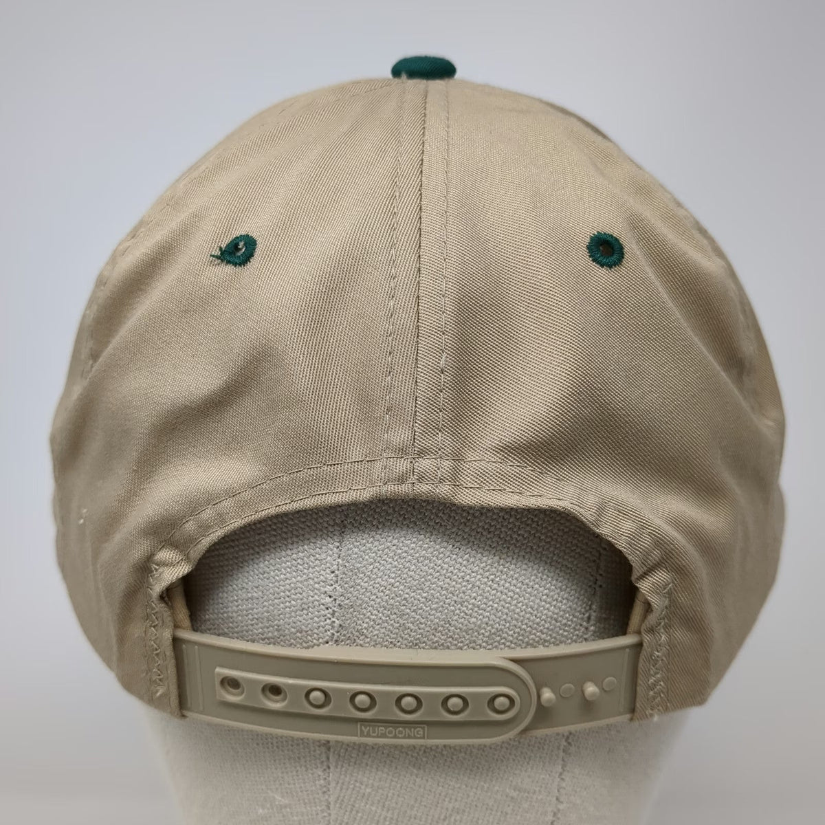 Yupoong Snapback Beige Green Hat One Size Excavating Concrete Construction 2000