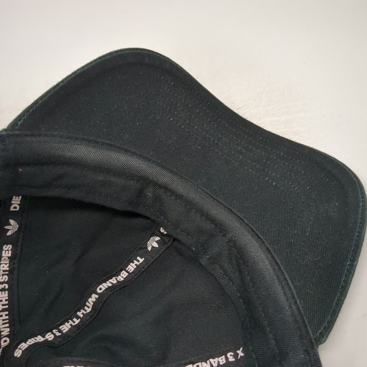 Adidas Baseball Cap Black OSFM Trefoil Logo Large Graphic Cotton Slideback Hat