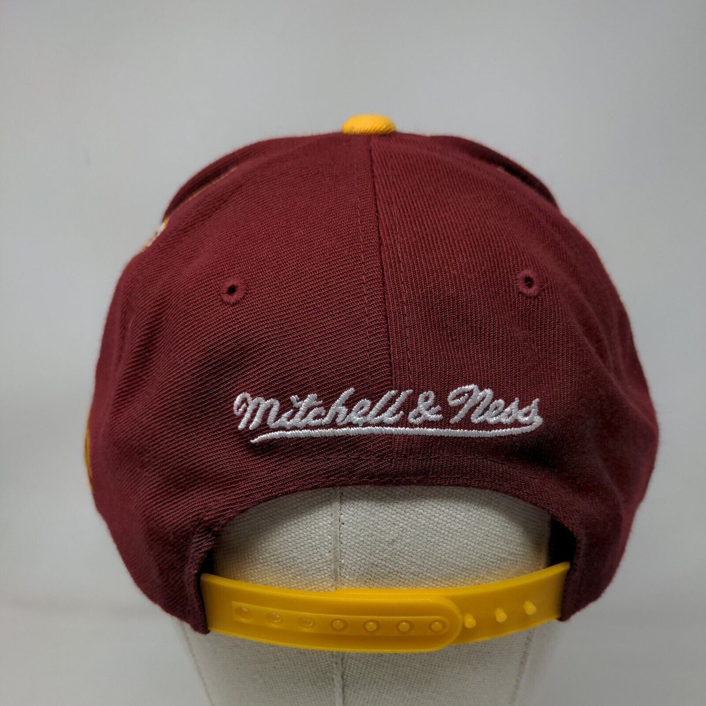 Cleveland Cavaliers Snapback Hat Red Yellow Mitchell & Ness Embroidered NBA