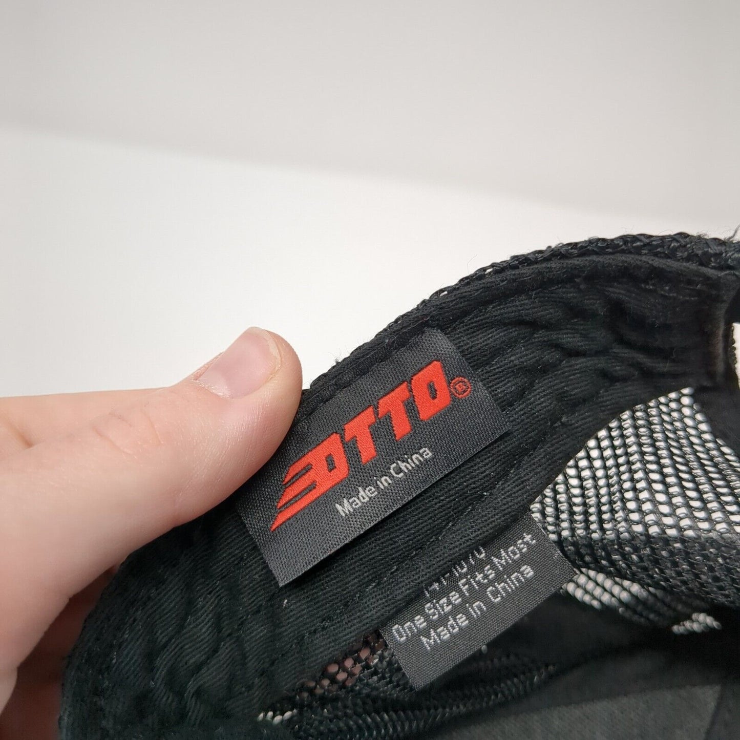 G7 Snapback Trucker Hat Black One Size Adjustable Mesh Back Otto Cotton