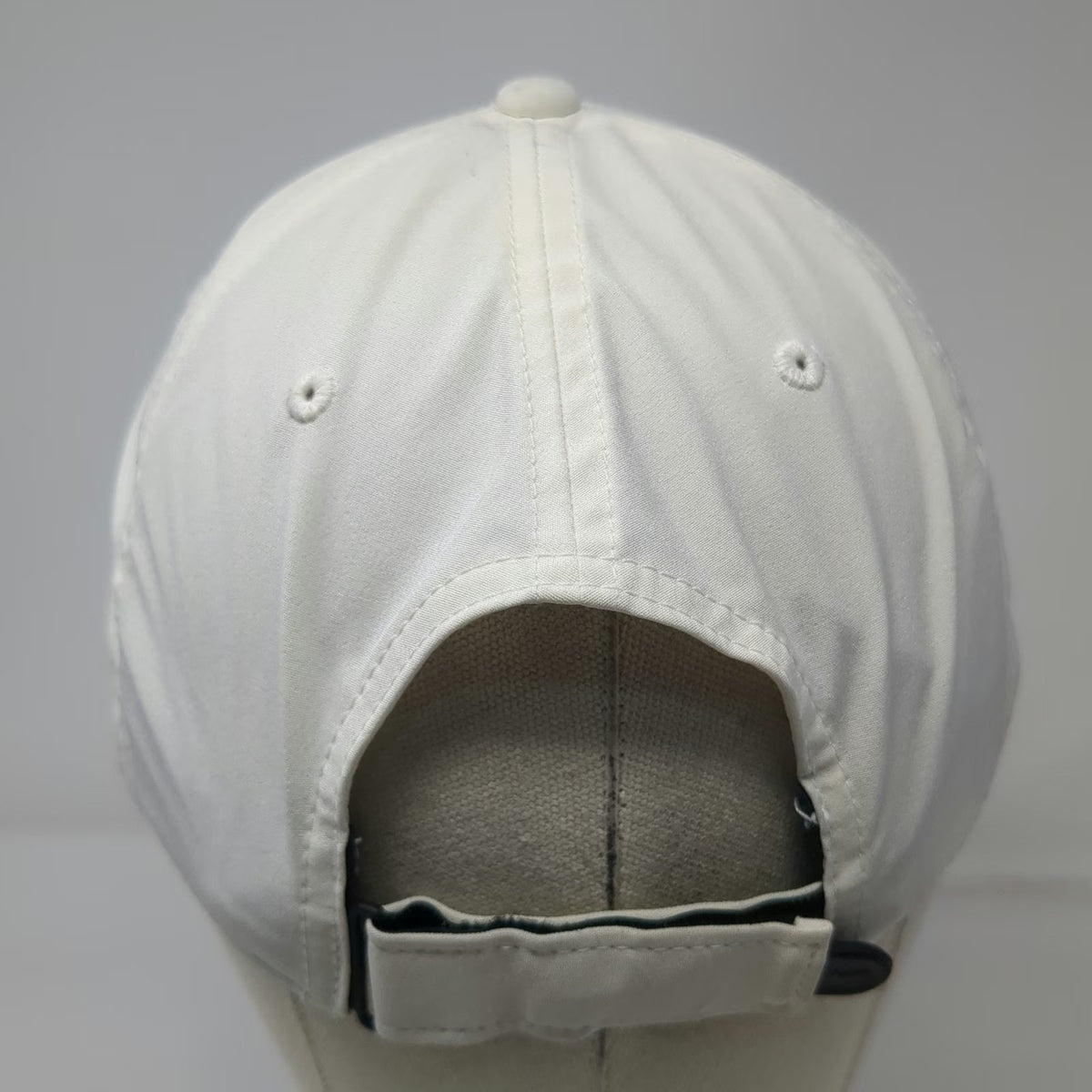 Nike Baseball Cap White One Size Builders Capital Legacy91 Dri-Fit Strapback hat