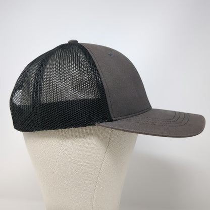 Strata Trucker Hat Gray Black One Size Mesh Snapback Golf Logo Graphic Print
