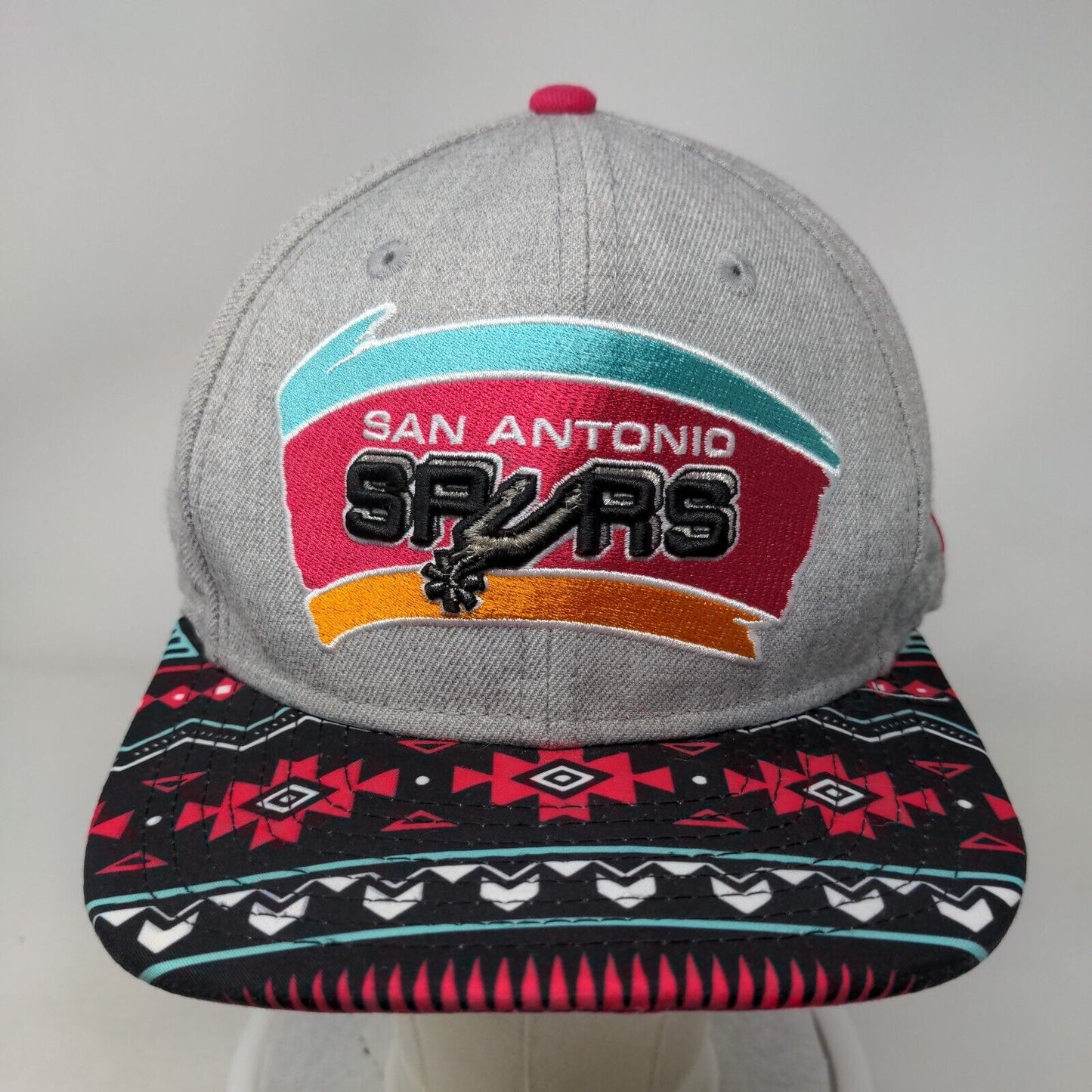 San Antonio Spurs Snapback Hat Gray Southwestern Pattern OSFM New Era 9Fifty NBA