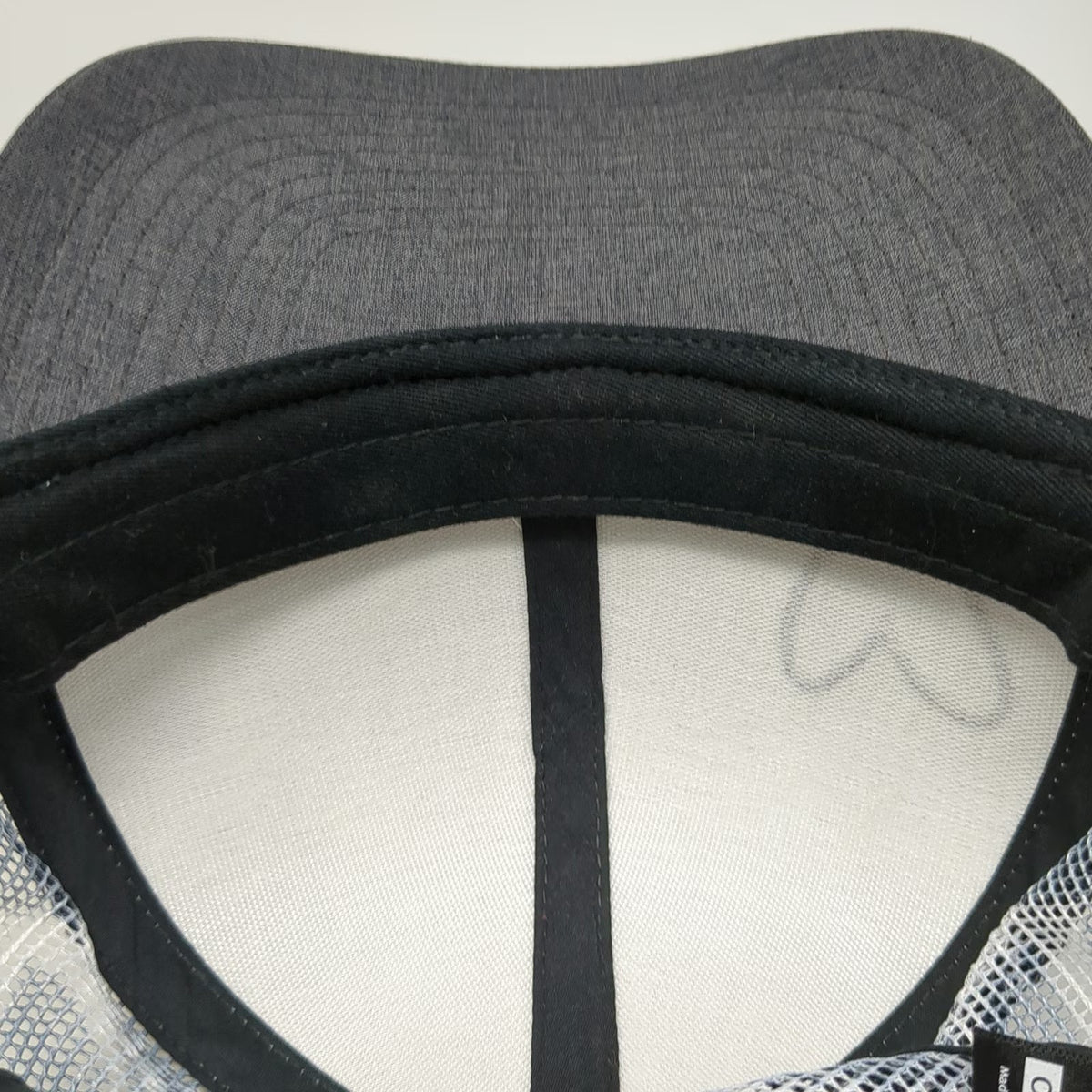 Grace Folly Trucker Hat Gray Black Pink One Size Tropical Palm Tree Heart Mesh