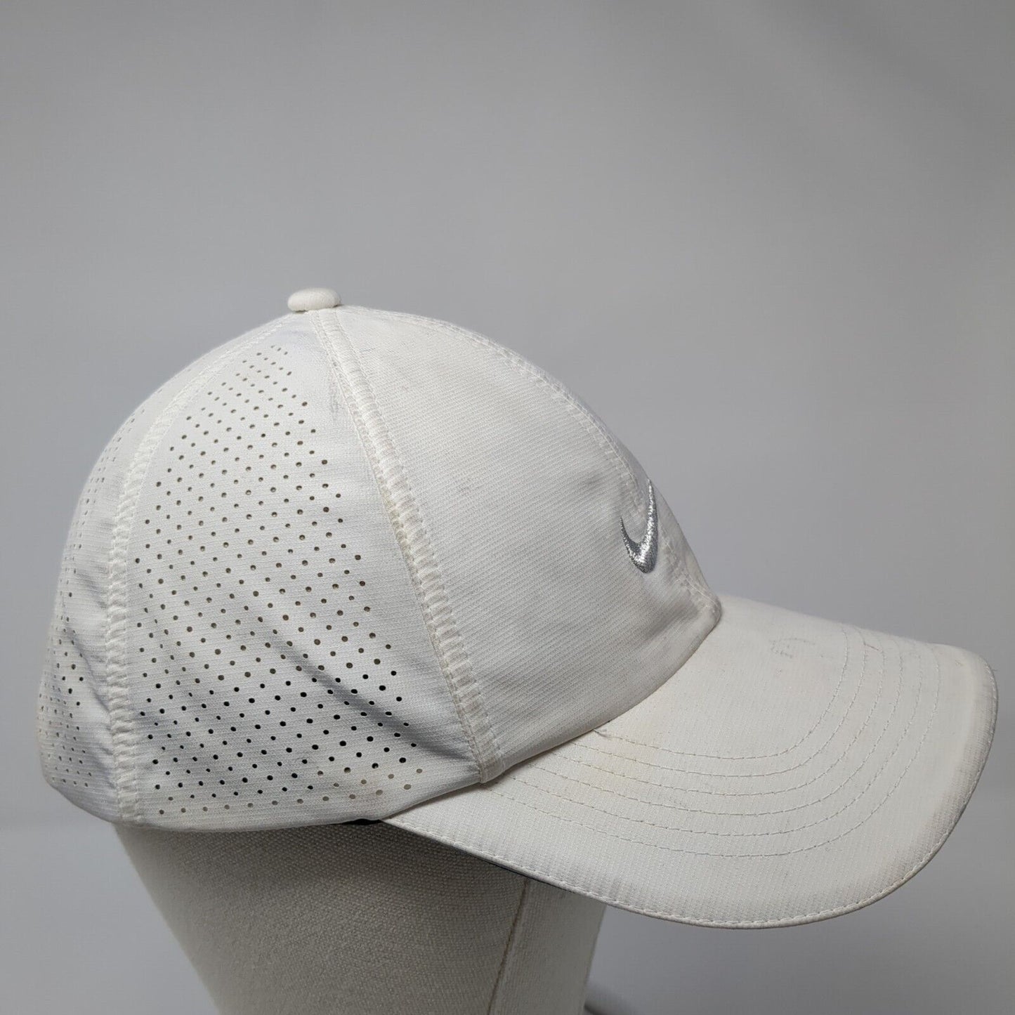 Nike Golf Strapback Hat White One Size Adjustable Embroidered Swoosh Polyester