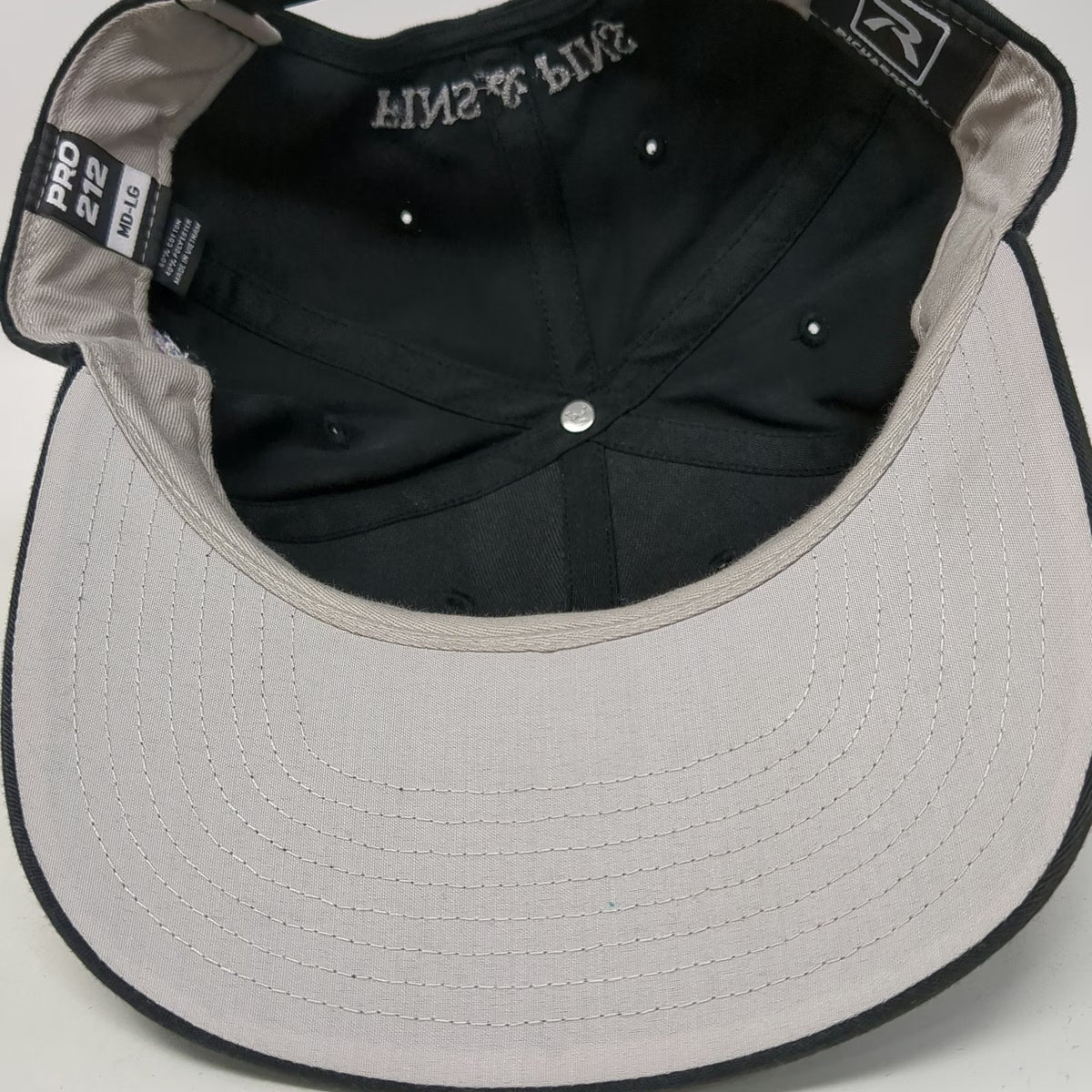 Richardson Snapback Hat Black L Fins & Pins Fish Hook Embroidery Logo Gray Under