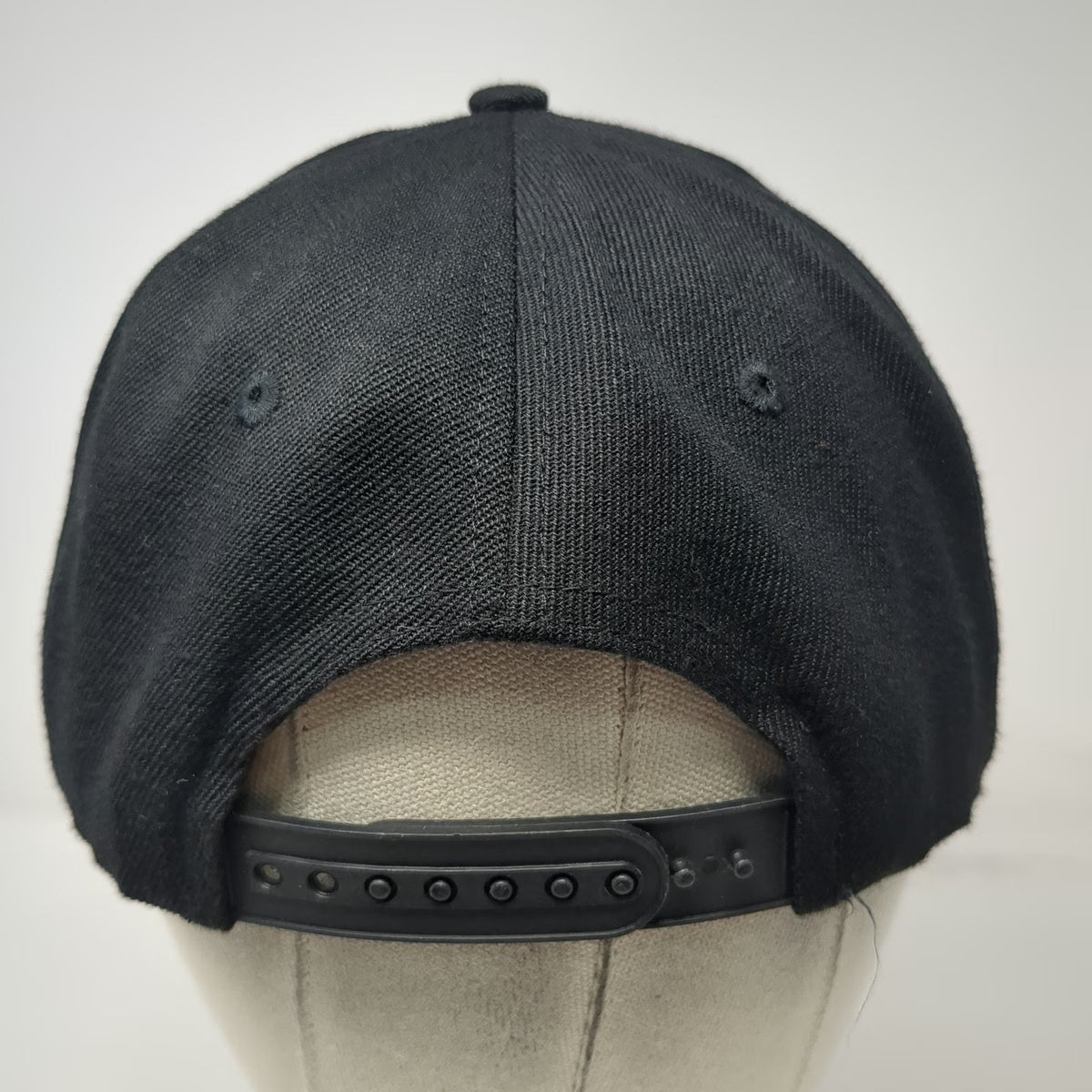 East West Embroidery Snapback Black One Size Slane Irish Whiskey Hat Acrylic