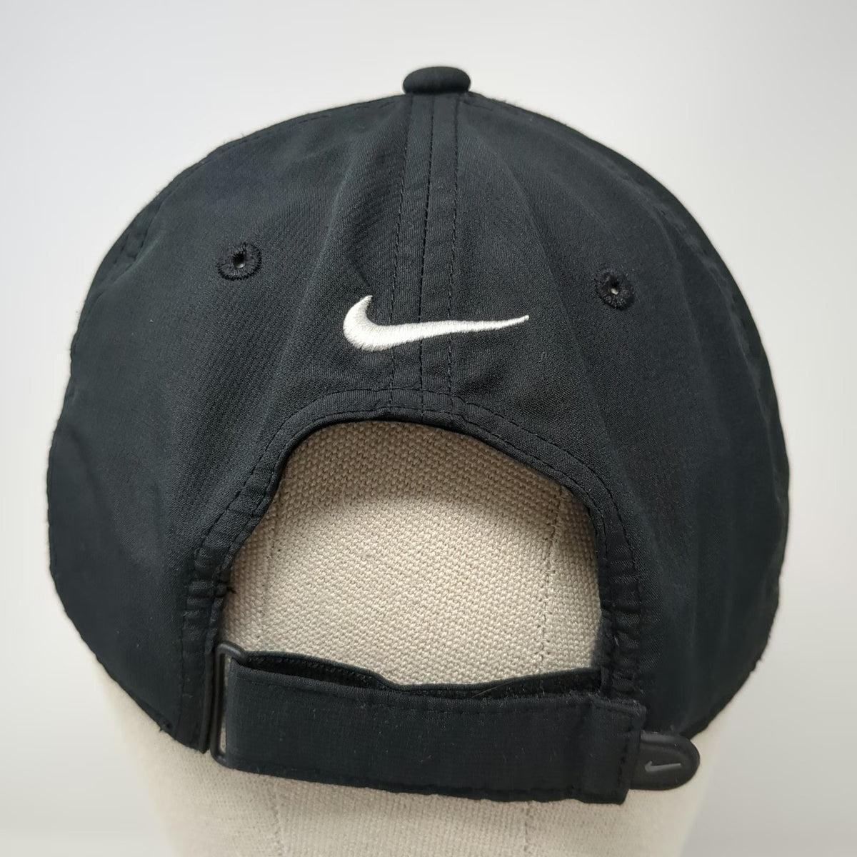 Nike Golf Baseball Cap Black One Size Embroidered Swoosh Strapback Sport Hat