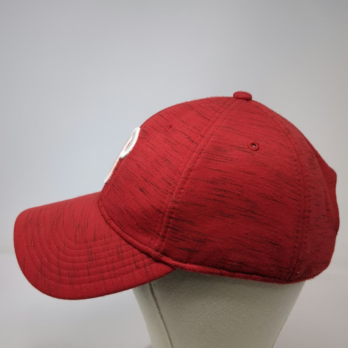 Philadelphia Phillies MLB Fan Favorite Baseball Cap Red One Size Heathered Hat