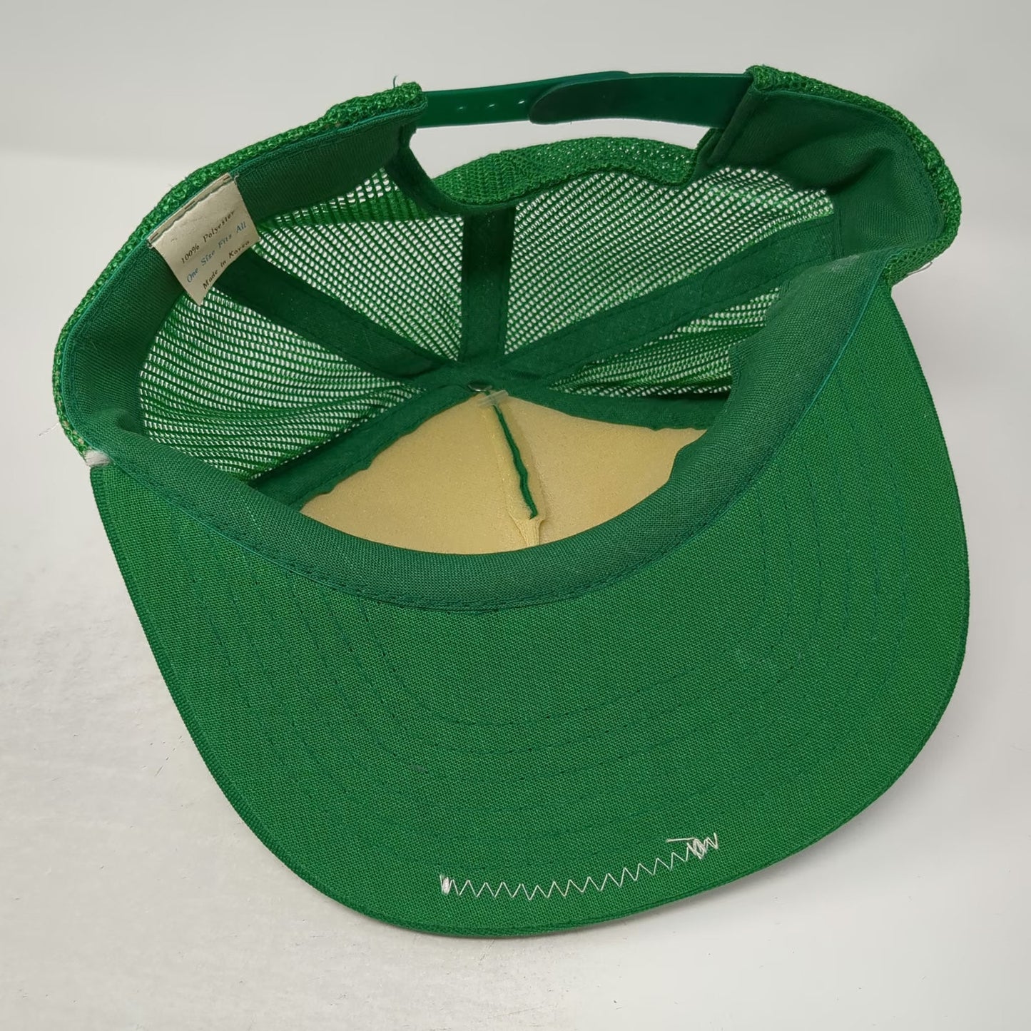 Green White Trucker Hat 3D Plush Bird Duck Chicken Novelty Foam Mesh Gag Vintage