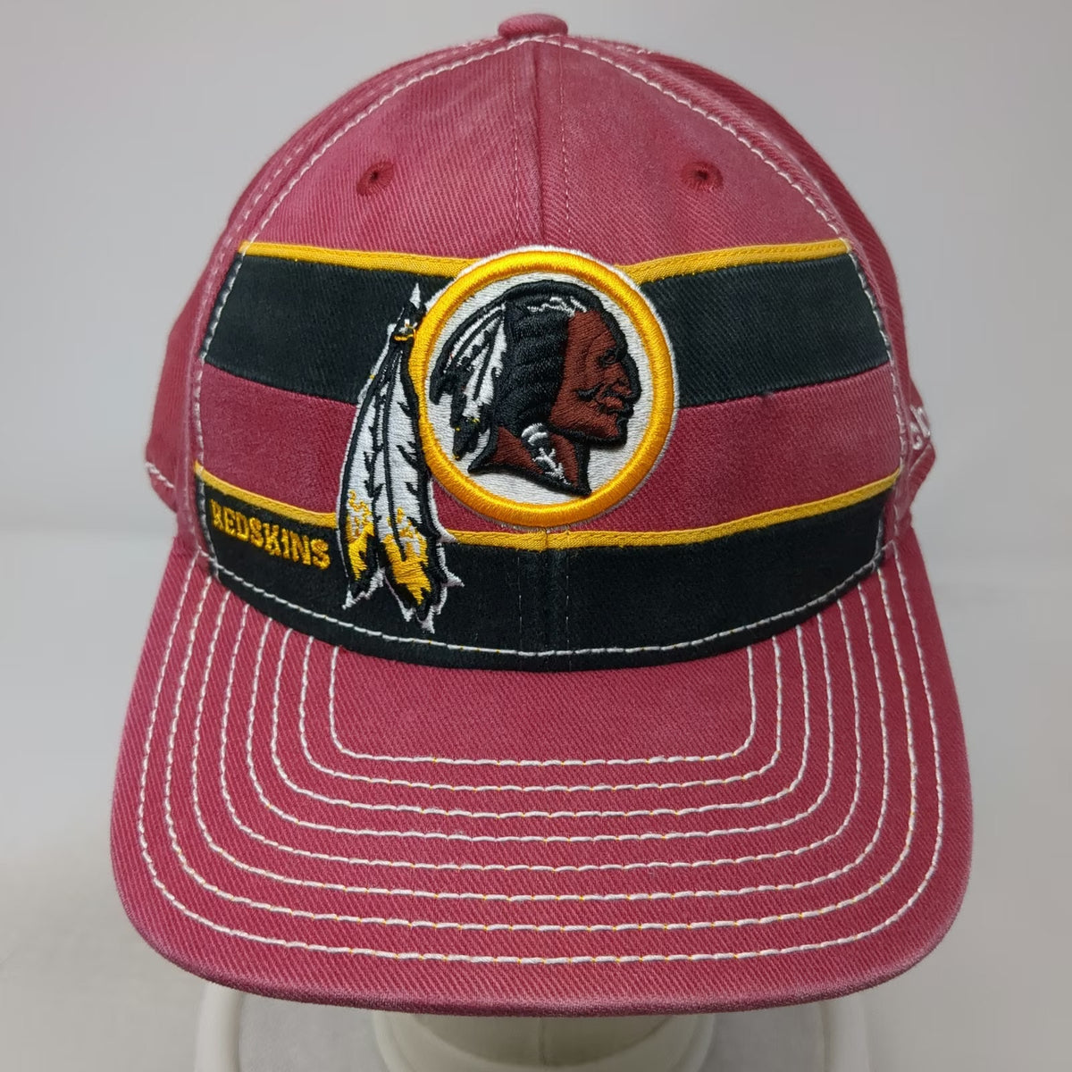 Reebok Washington Redskins NFL Cap Red XL Onfield Equipment Stretch Fit Logo