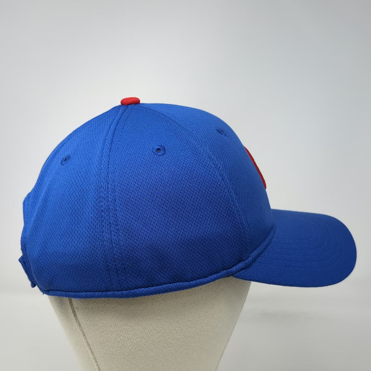 OC Sports Chicago Cubs MLB Blue One Size Baseball Cap Strapback Embroidered Hat