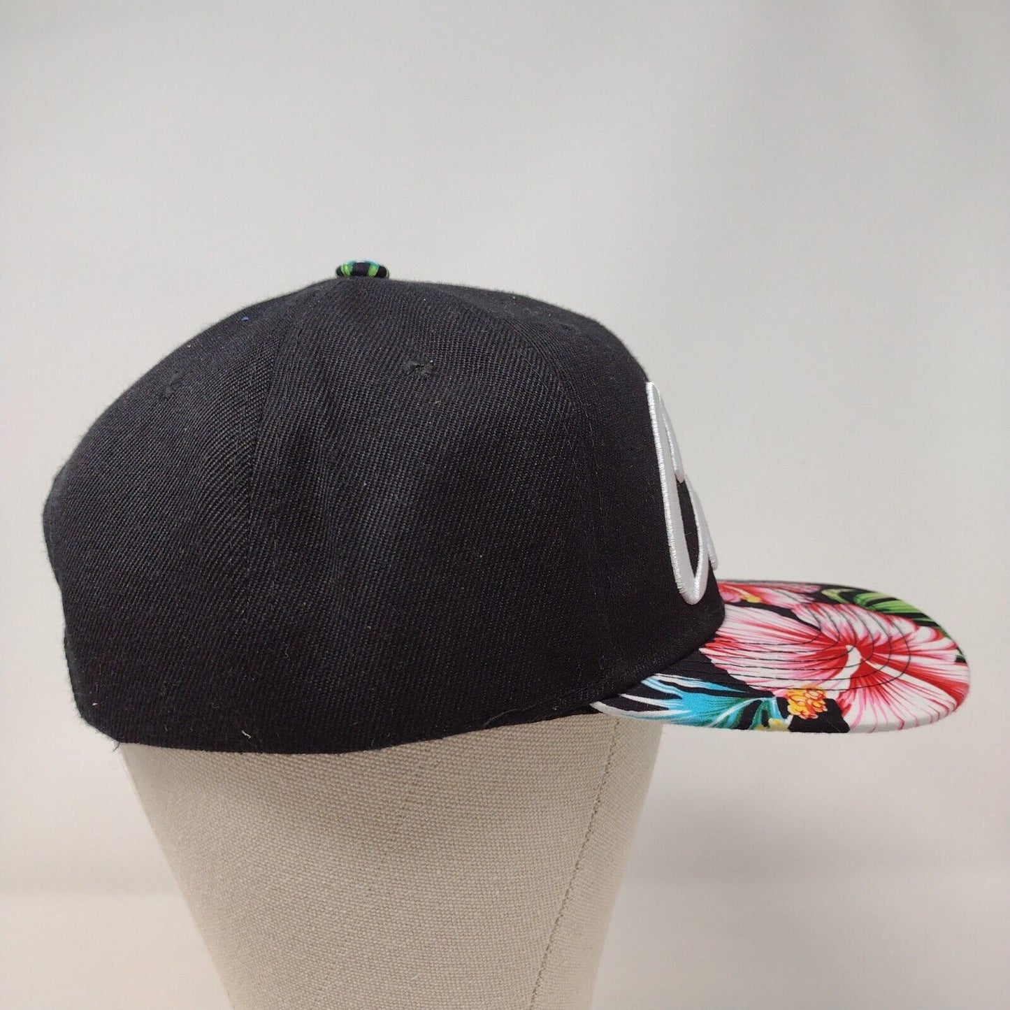 Cali Snapback Hat Multi OSFA Adjustable Floral Hawaiian Embroidered